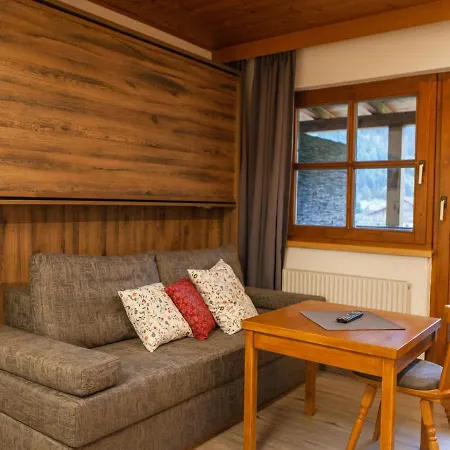 Sonnenhof 1 By Interhome Daire